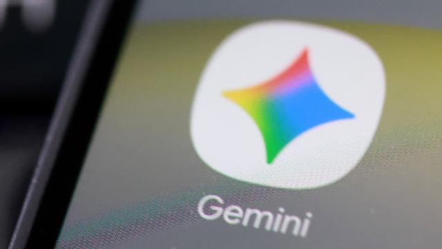 Google dezvoltă un nou chip AI pentru Gemini