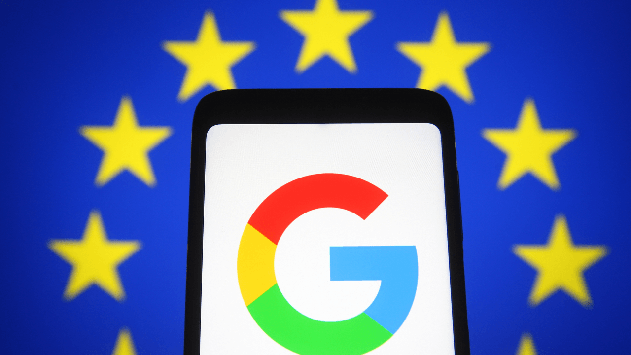 Comisia Europeană aplică o amendă de aproape 1 miliard de dolari Google