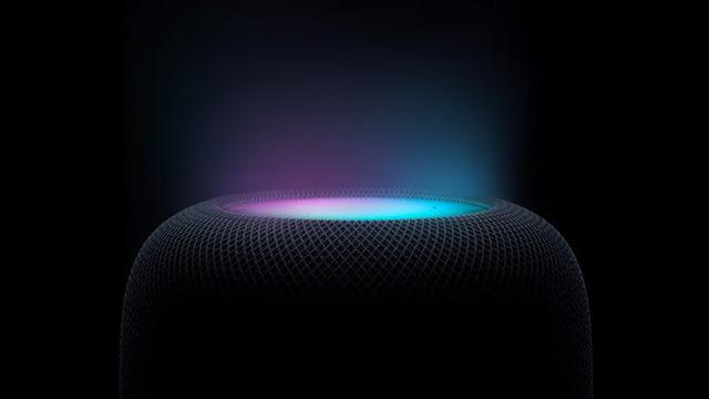 OpenAI și Jony Ive dezvoltă un nou dispozitiv AI asemănător HomePod-ului