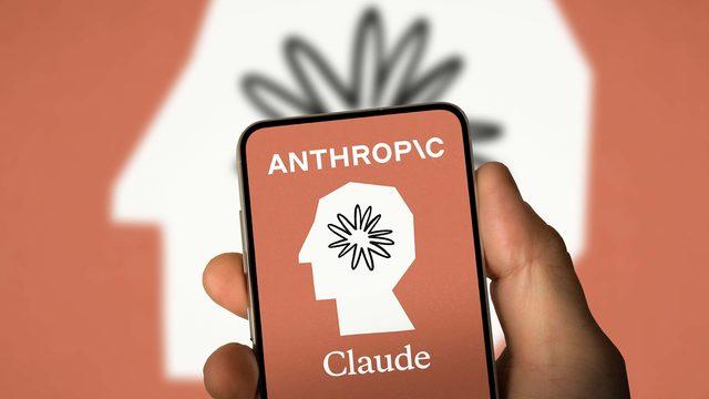 Anthropic va dezvolta cipuri AI personalizate pentru modelele Claude