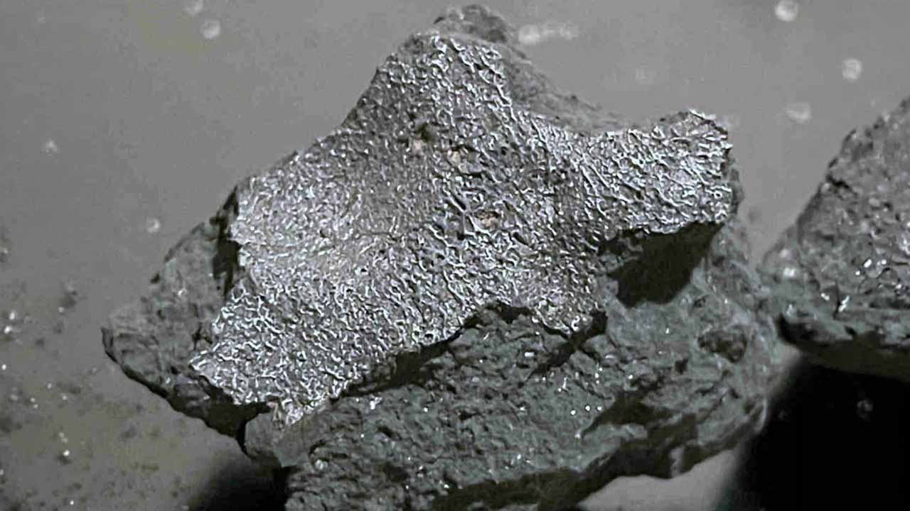 Un meteorit a căzut într-o casă din New Jersey, aducând molecule rare