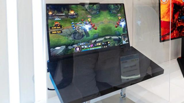 Samsung a lansat primul ecran OLED de 16 inchi cu 300 Hz